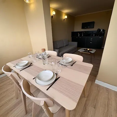 Baie Des Anges - Renovated T2 Sea View - Air-conditioned Appartement *